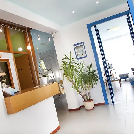 Hotel Bellaria 3* ベラーリア・イジェア・マリーナ