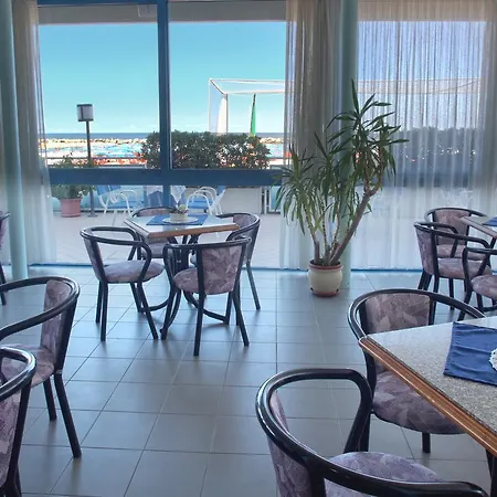 מלון Hotel Bellaria 3*